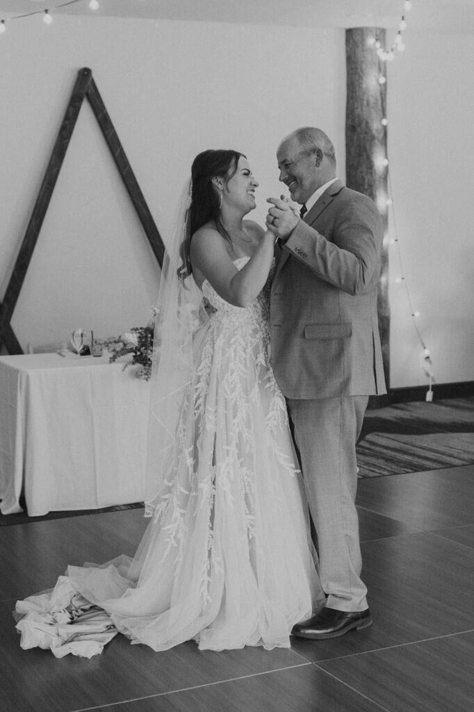 A Lodge at Breckenridge wedding reception in Colorado