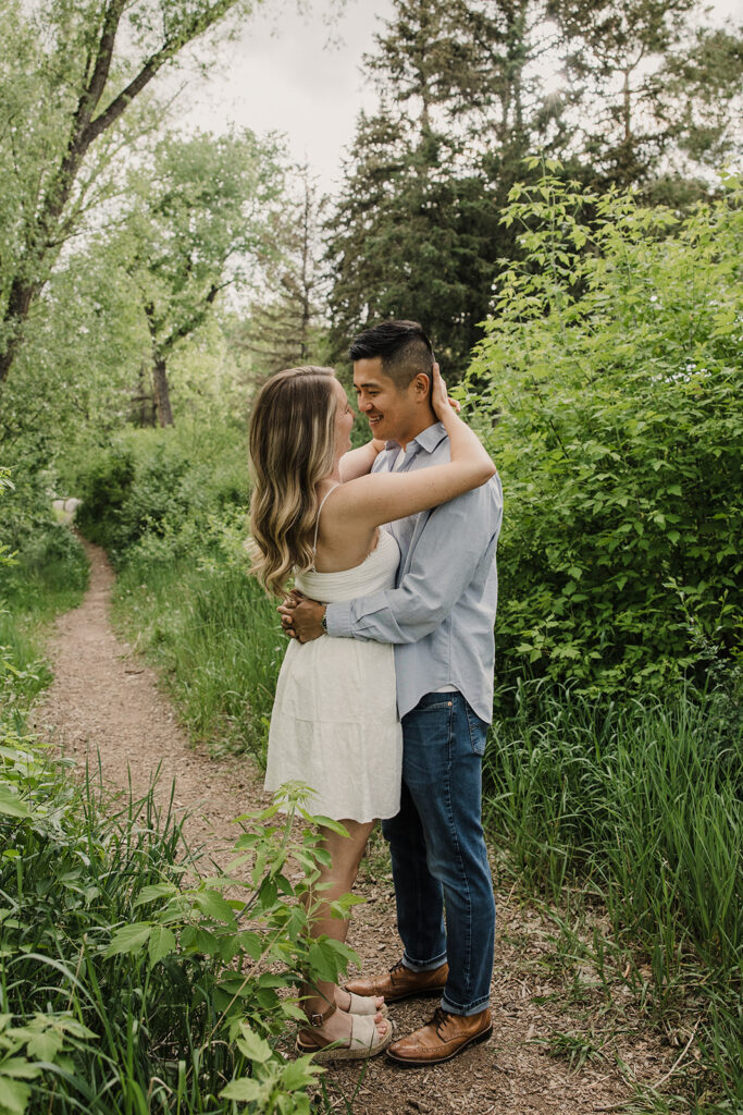 Colorado summer engagement photos